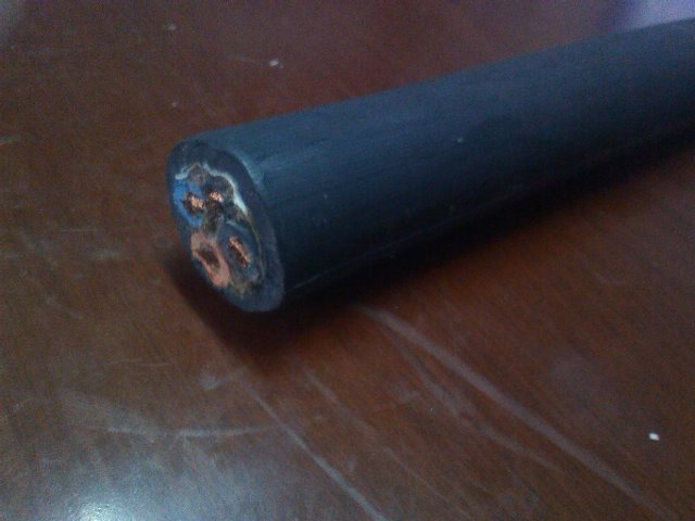 抗卷繞卷筒電纜http://e-yinshua.com.cn 抗卷繞卷筒電纜http://e-yinshua.com.cn